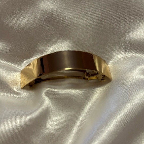 ASOS Gold Hair Barrette Clip - Picture 2 of 6